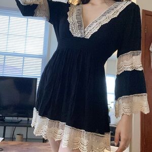 Mini boho black and white dress